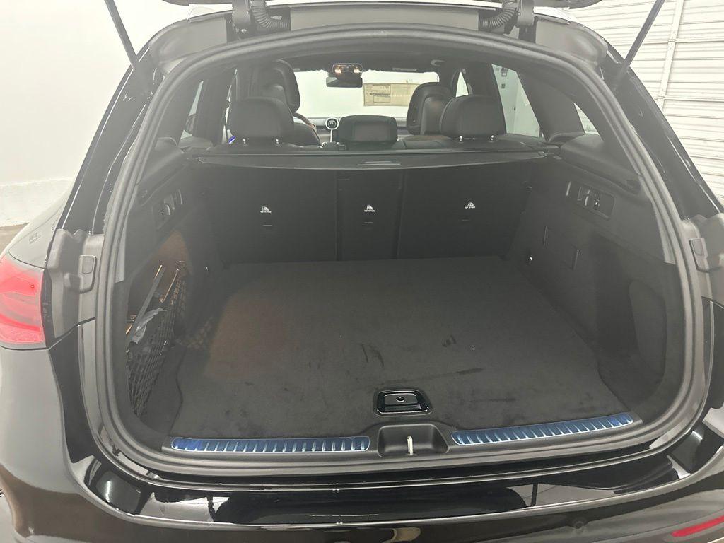 2026 Mercedes-BENZ GLC — миниатюра 28