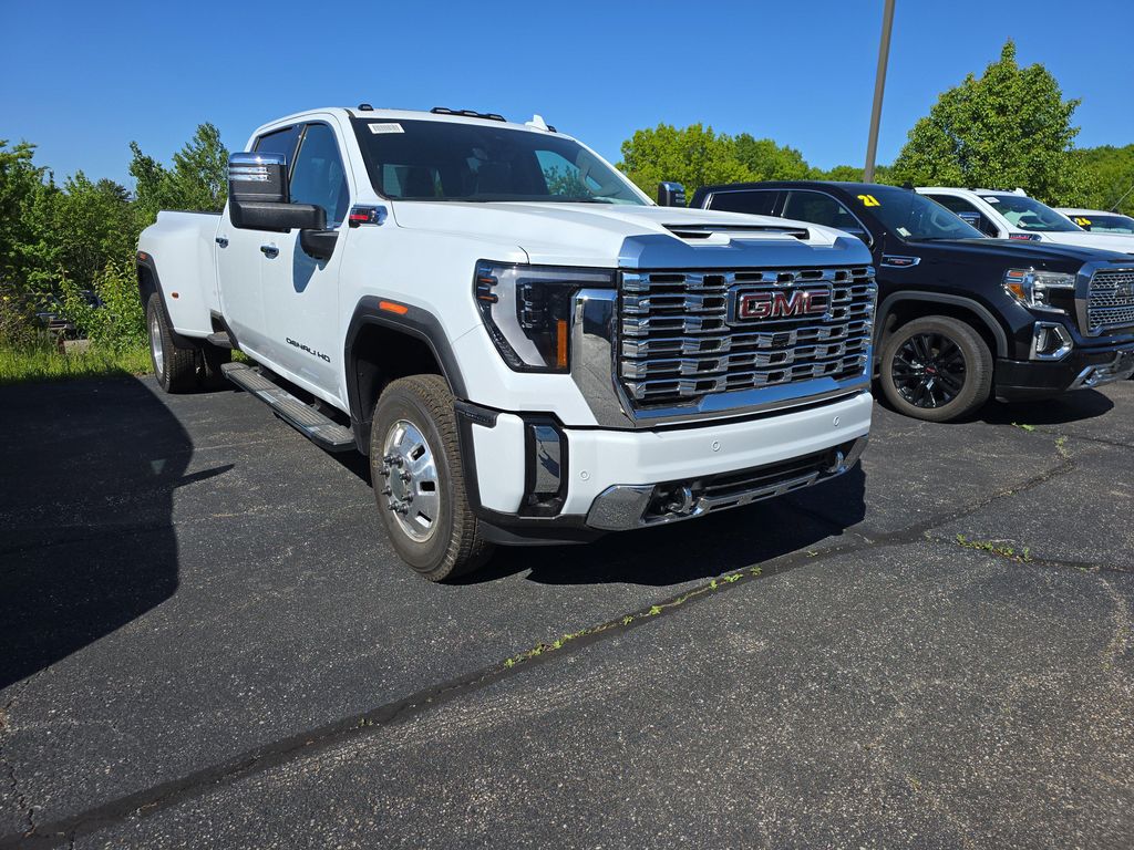 New 2026 GMC Sierra 3500 Denali