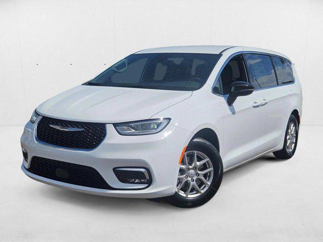 New 2025 Chrysler Pacifica L
