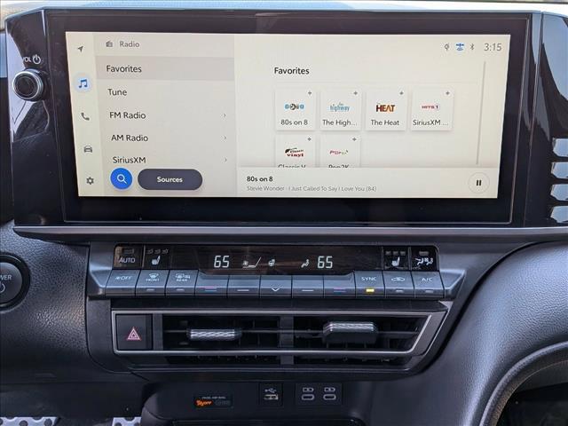 صورة مصغرة 15 لـ 2025 Toyota CAMRY XSE