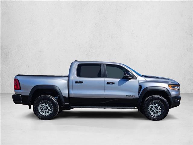 2026 RAM 1500 RHO CREW CAB 4X4 5'7' BOX — фото 4