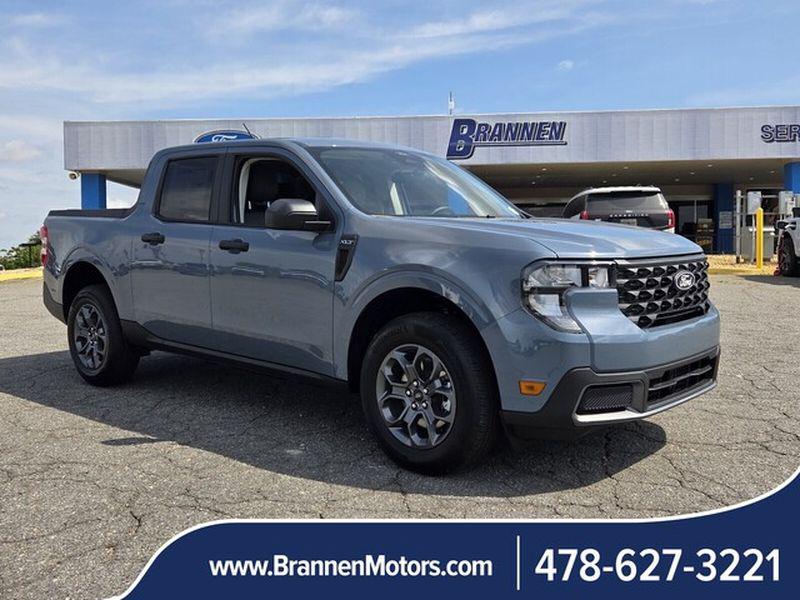 New 2026 Ford Maverick XLT