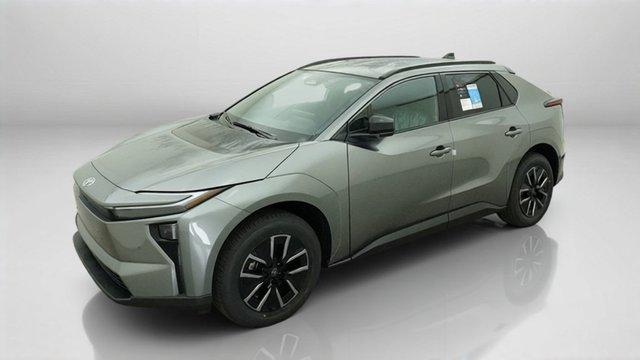 New 2027 Toyota bZ XLE PLUS
