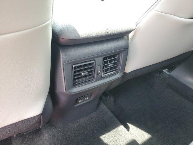 صورة مصغرة 14 لـ 2024 Toyota RAV4 XLE PREMIUM