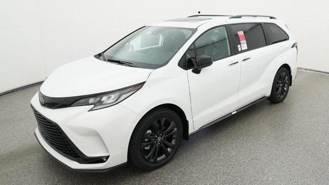 New 2026 Toyota Sienna XSE 7 Passenger