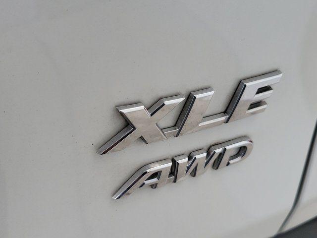 صورة مصغرة 9 لـ 2024 Toyota RAV4 XLE PREMIUM