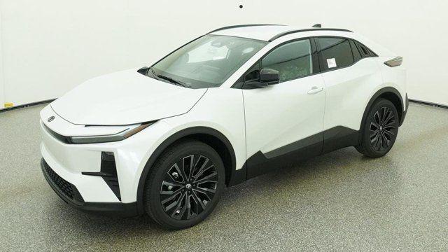 New 2026 Toyota C-HR XSE