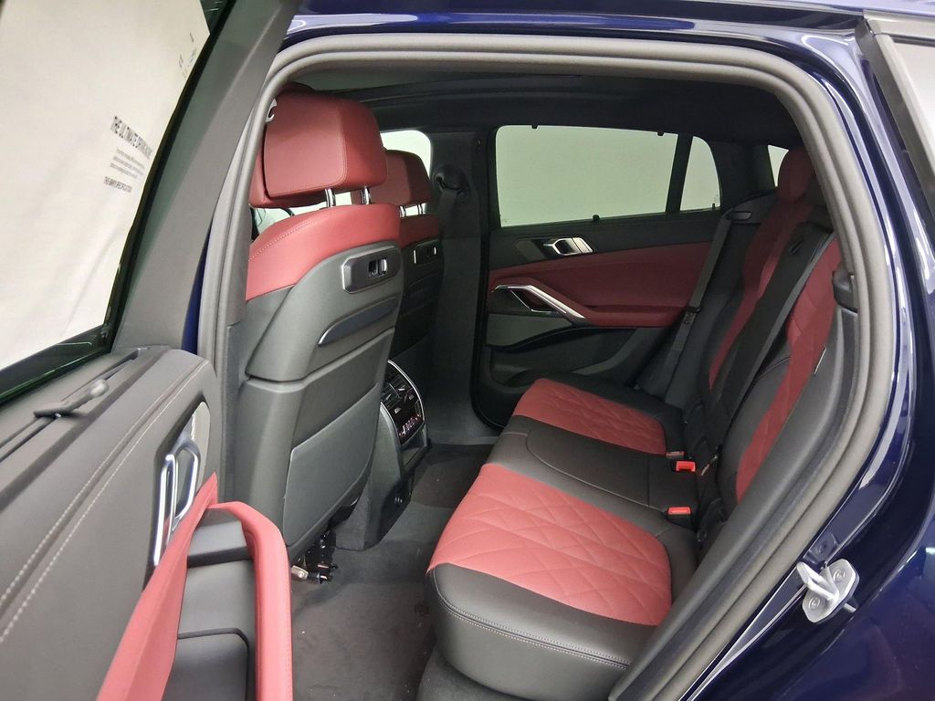صورة مصغرة 13 لـ 2027 BMW X6 M60I