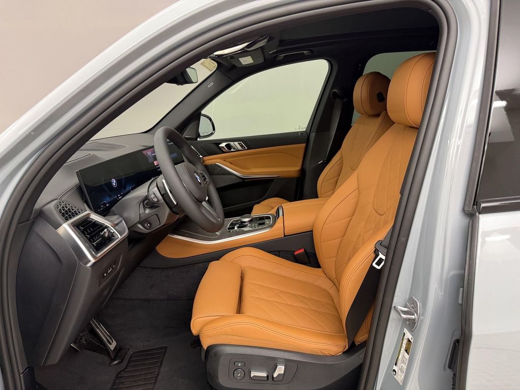 صورة مصغرة 5 لـ 2026 BMW X5 SDRIVE40I