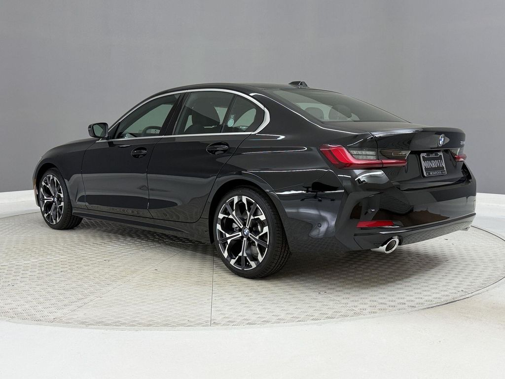صورة مصغرة 3 لـ 2026 BMW 330 NA