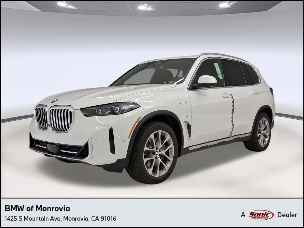 New 2026 BMW X5 PHEV xDrive50e