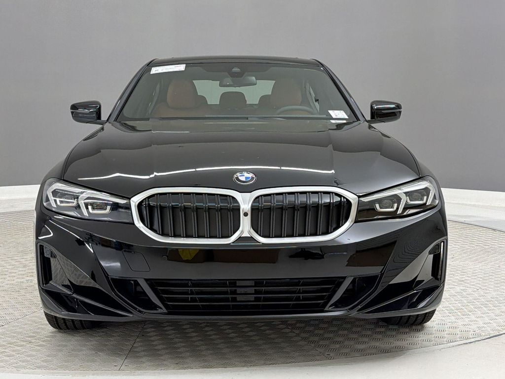 صورة 6 لـ 2026 BMW 330 330I
