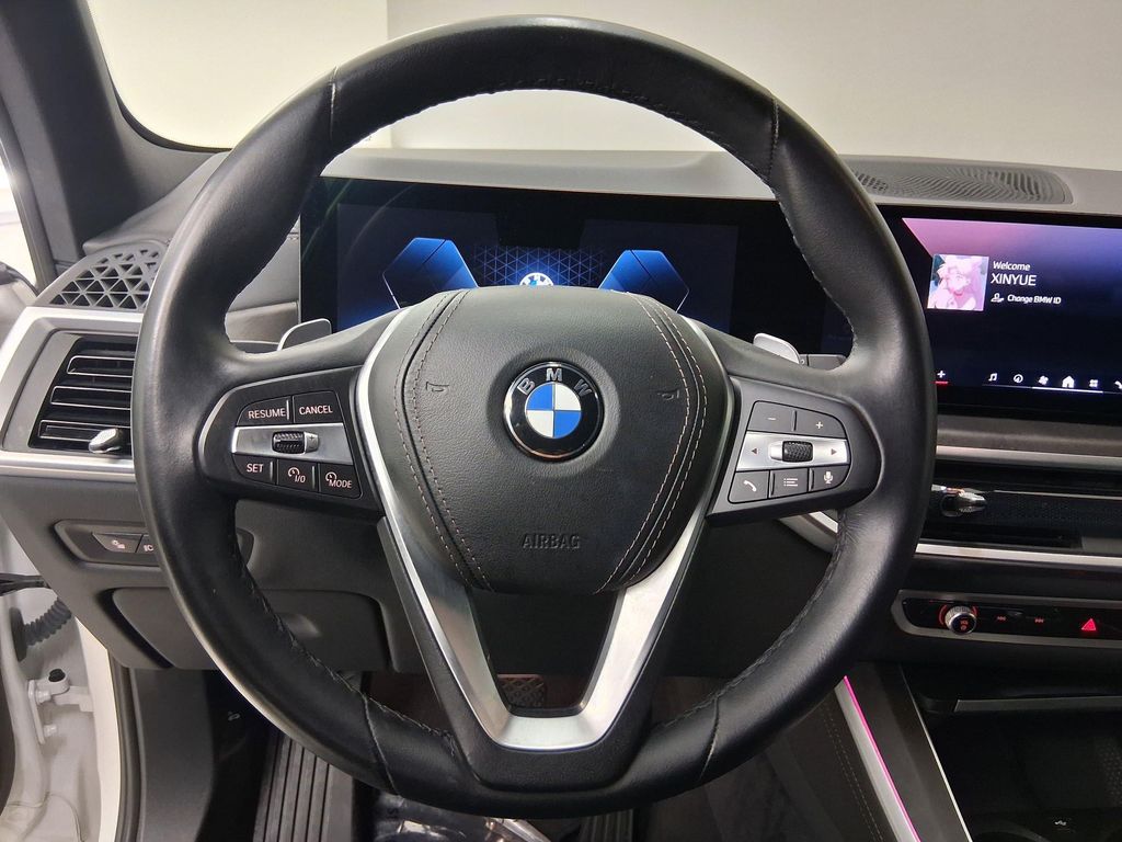 صورة مصغرة 11 لـ 2025 BMW X5 XDRIVE40I