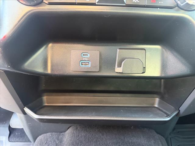 صورة مصغرة 47 لـ 2023 FORD F-150 XLT