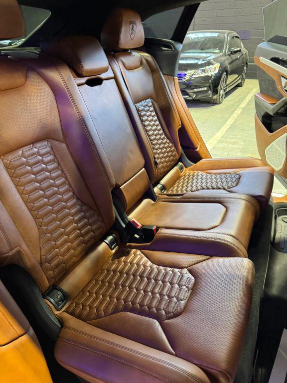 صورة مصغرة 21 لـ 2020 Lamborghini URUS SPORT UTILITY 4D