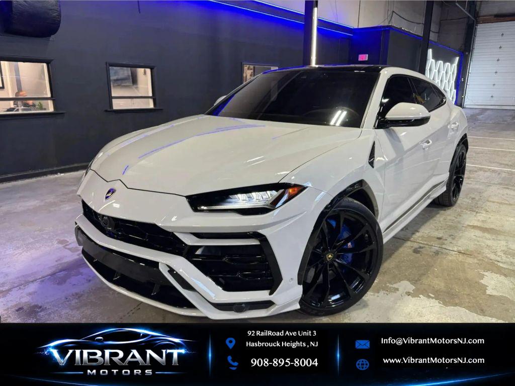 2020 Lamborghini Urus