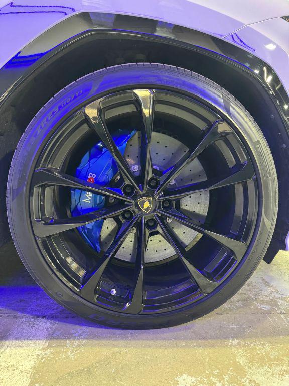 صورة مصغرة 36 لـ 2020 Lamborghini URUS SPORT UTILITY 4D