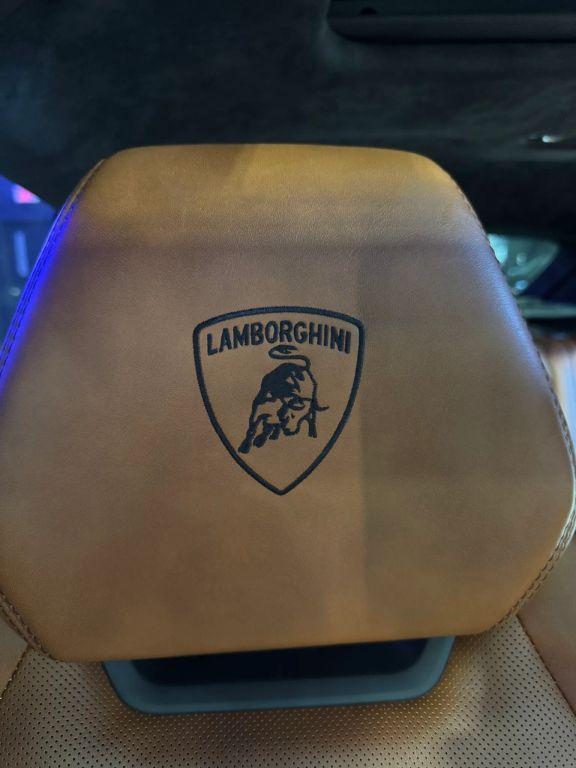 صورة مصغرة 25 لـ 2020 Lamborghini URUS SPORT UTILITY 4D