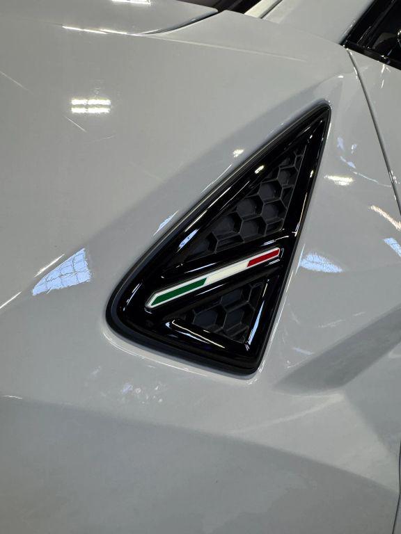 صورة مصغرة 35 لـ 2020 Lamborghini URUS SPORT UTILITY 4D