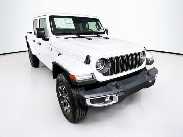 New 2026 Jeep Gladiator Sahara 4x4