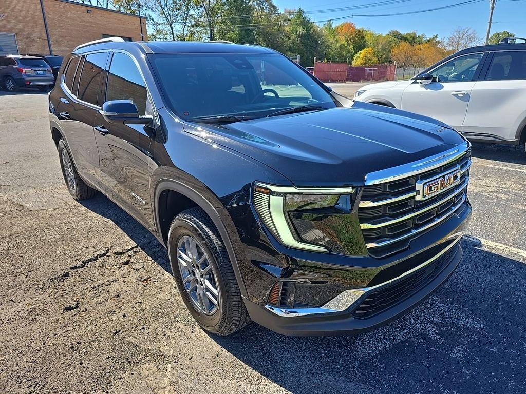 New 2025 GMC Acadia Elevation