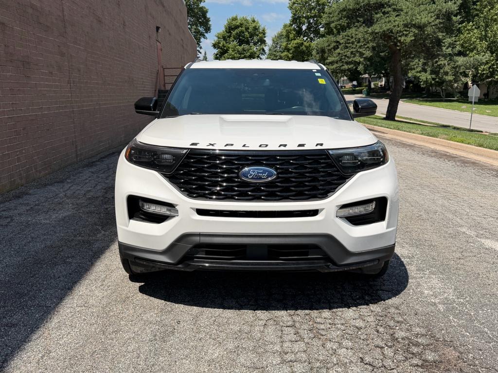 صورة 8 لـ 2023 FORD EXPLORER ST-LINE