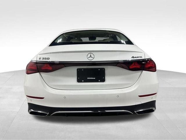 MERCEDES-BENZ E-CLASS - 6