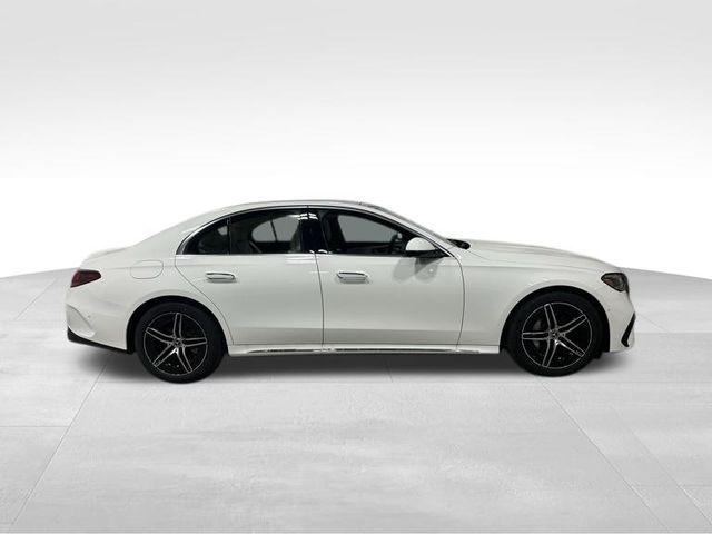 MERCEDES-BENZ E-CLASS - 3