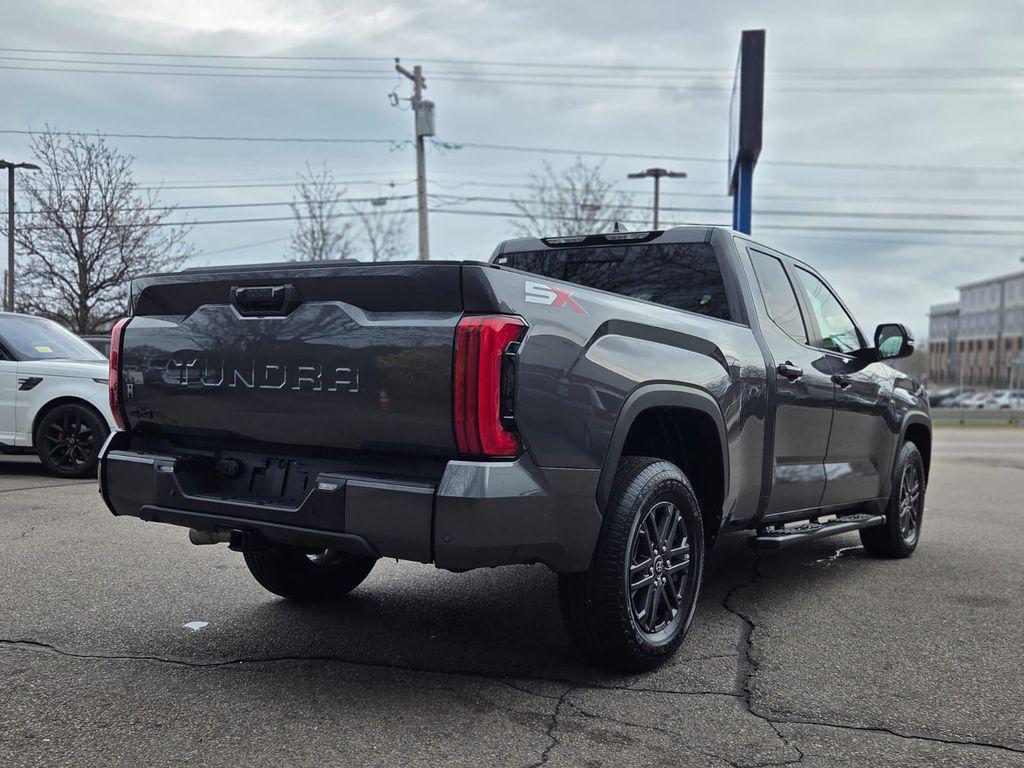 TOYOTA TUNDRA - 6