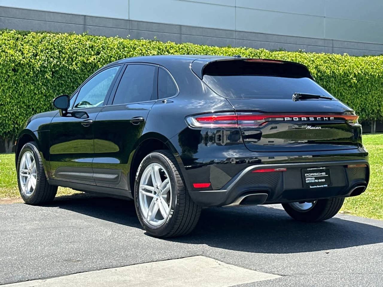 2025 Porsche MACAN 照片 3