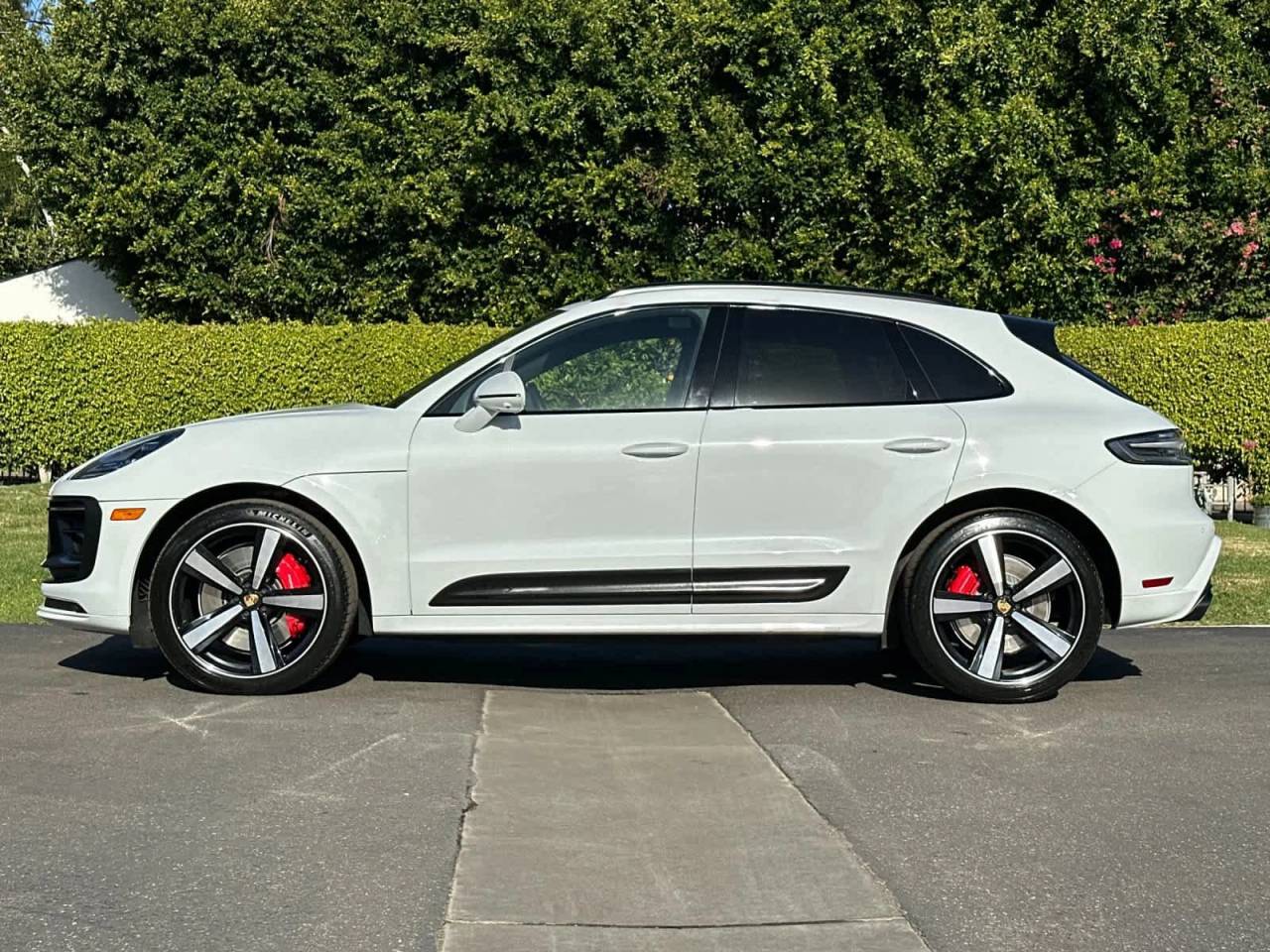 2025 Porsche MACAN 照片 2