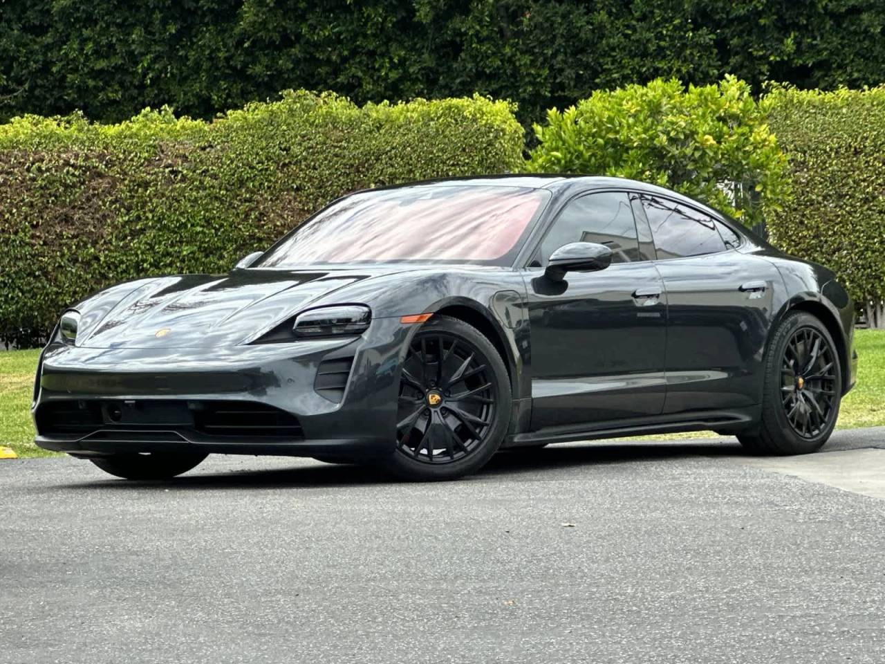 2023 Porsche TAYCAN 照片 1