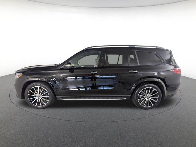2025 Mercedes-BENZ GLS — фото 8