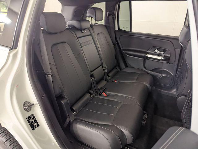 صورة مصغرة 18 لـ 2023 Mercedes-BENZ GLB