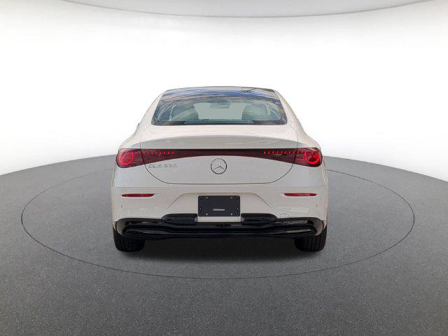 صورة 6 لـ 2027 Mercedes-BENZ CLA