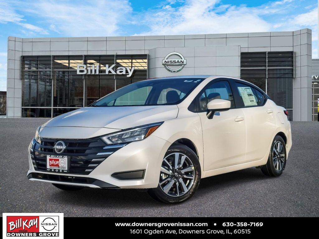 New 2025 Nissan Versa 1.6 SV
