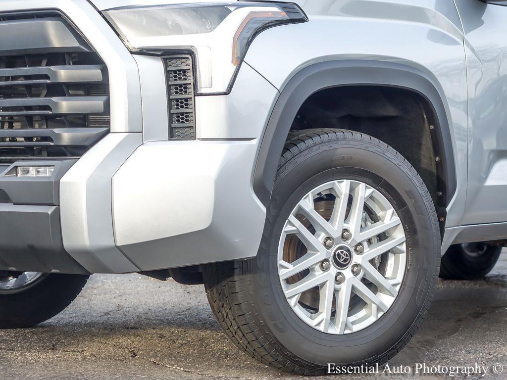 صورة 6 لـ 2022 Toyota TUNDRA SR5