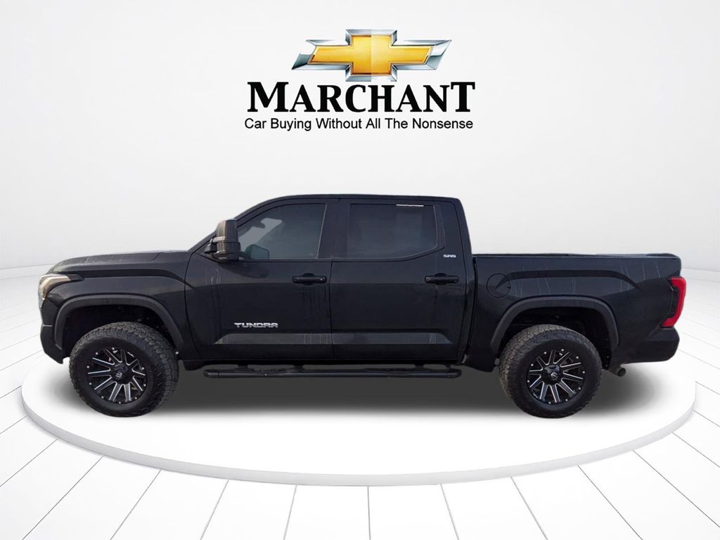 TOYOTA TUNDRA - 7