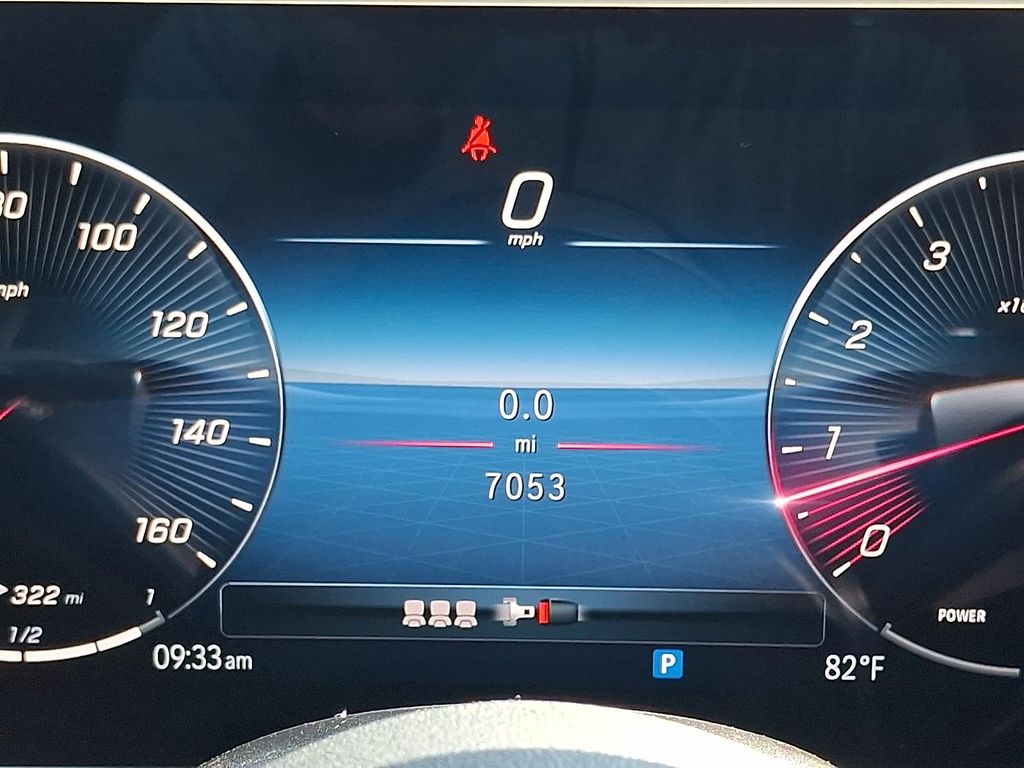 2026 Mercedes-BENZ GLE — миниатюра 21
