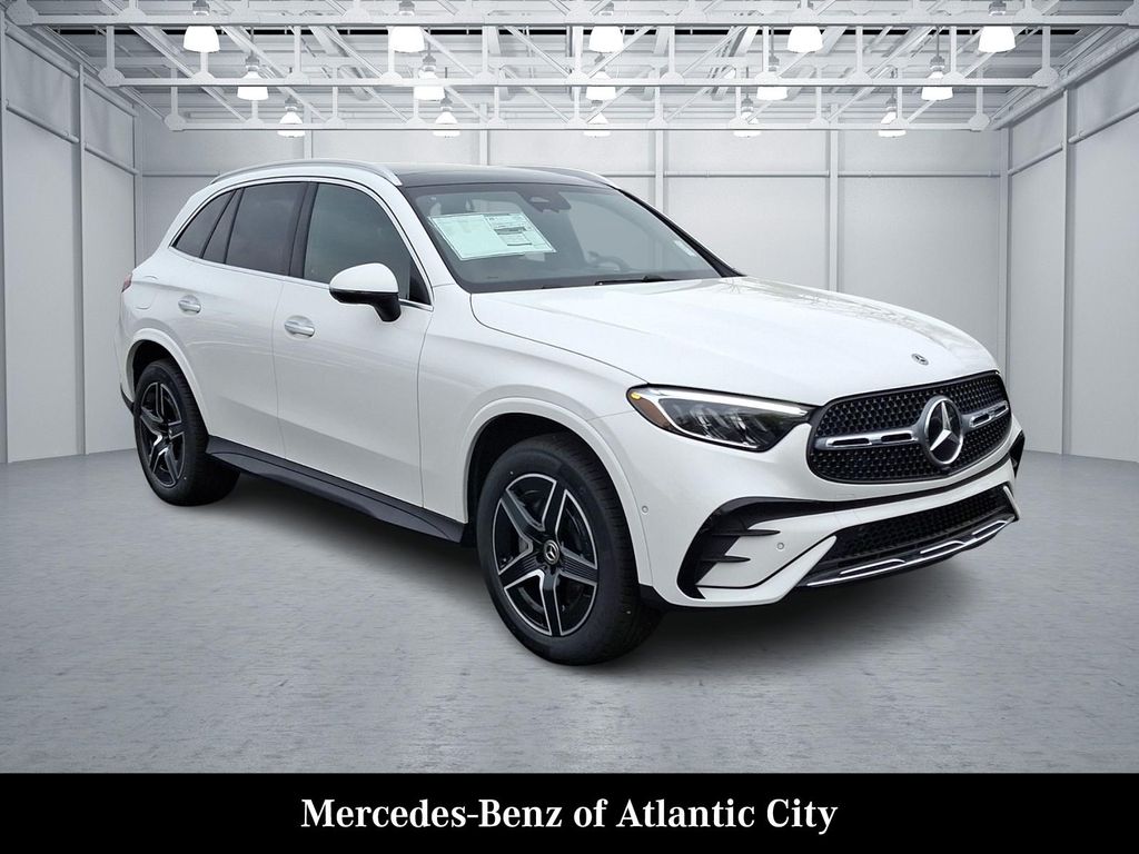 New 2026 Mercedes-Benz GLC 300 4MATIC