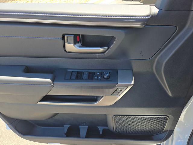 صورة مصغرة 11 لـ 2026 Toyota SEQUOIA SR5