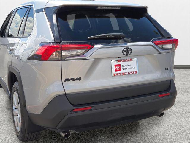 صورة مصغرة 5 لـ 2025 Toyota RAV4 LE