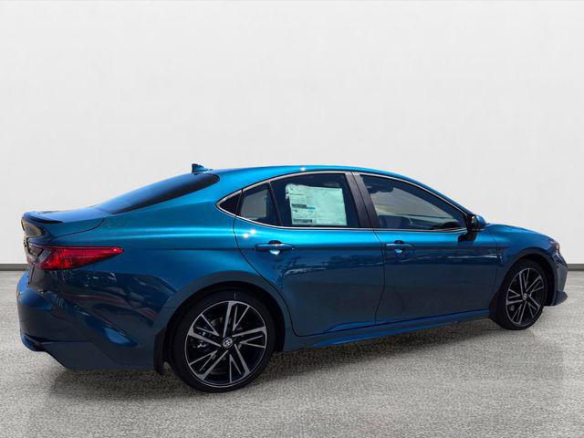 TOYOTA CAMRY - 3