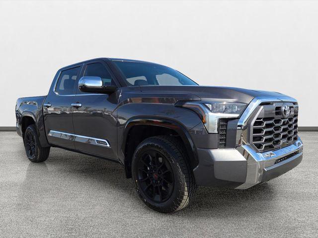 TOYOTA TUNDRA - 2