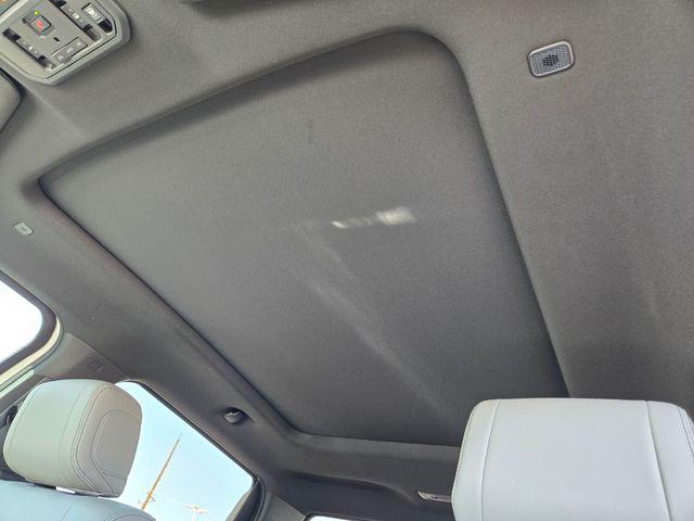 TOYOTA TUNDRA - 8
