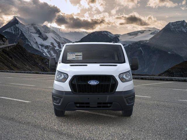 صورة 6 لـ 2026 FORD TRANSIT-150 BASE