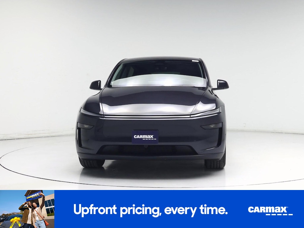 TESLA MODEL Y LONG RANGE - 6
