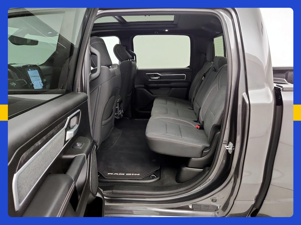 2022 RAM 1500 BIGHORN 照片 26