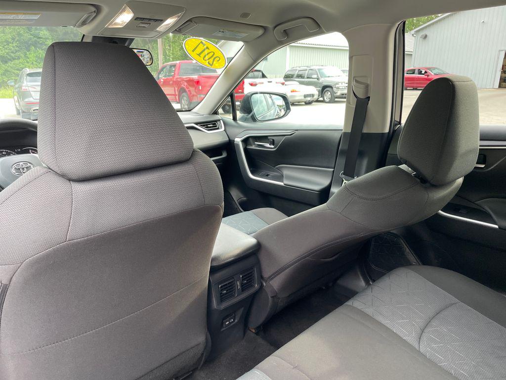 2025 Toyota RAV4 XLE 缩略图 22
