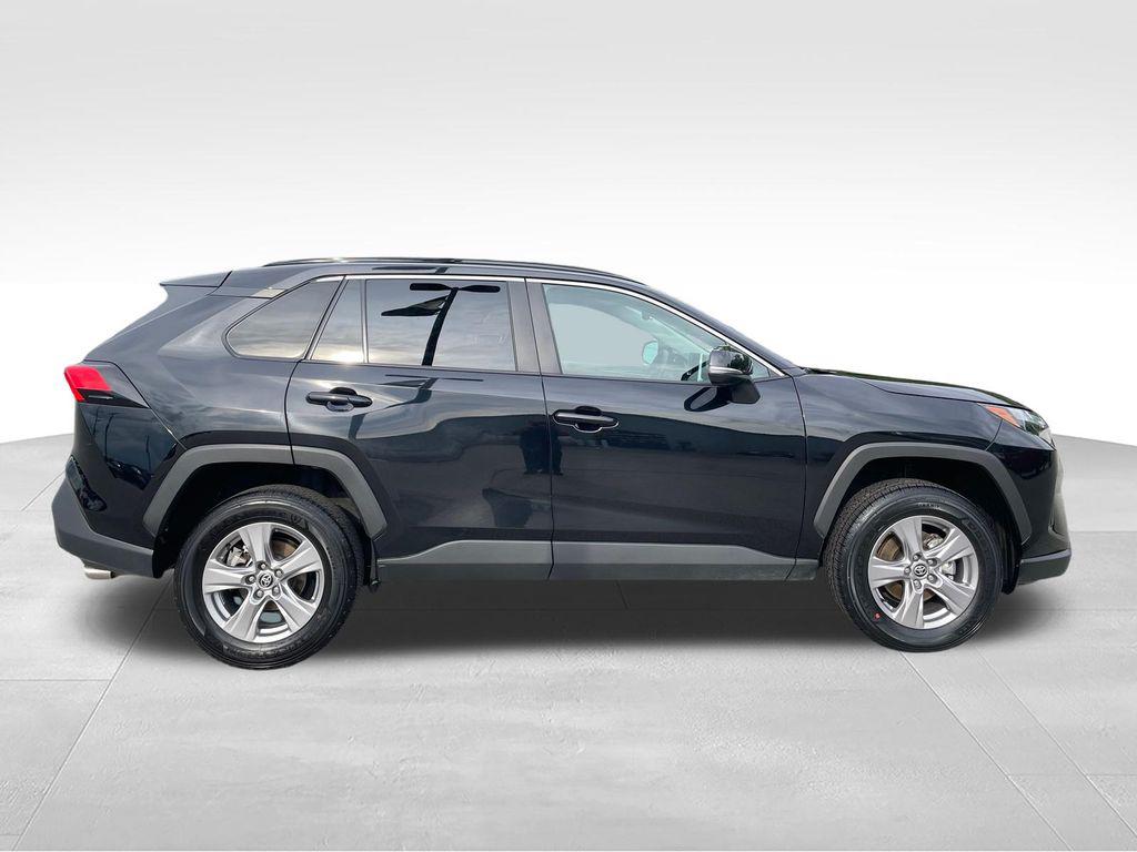 2025 Toyota RAV4 XLE 缩略图 11